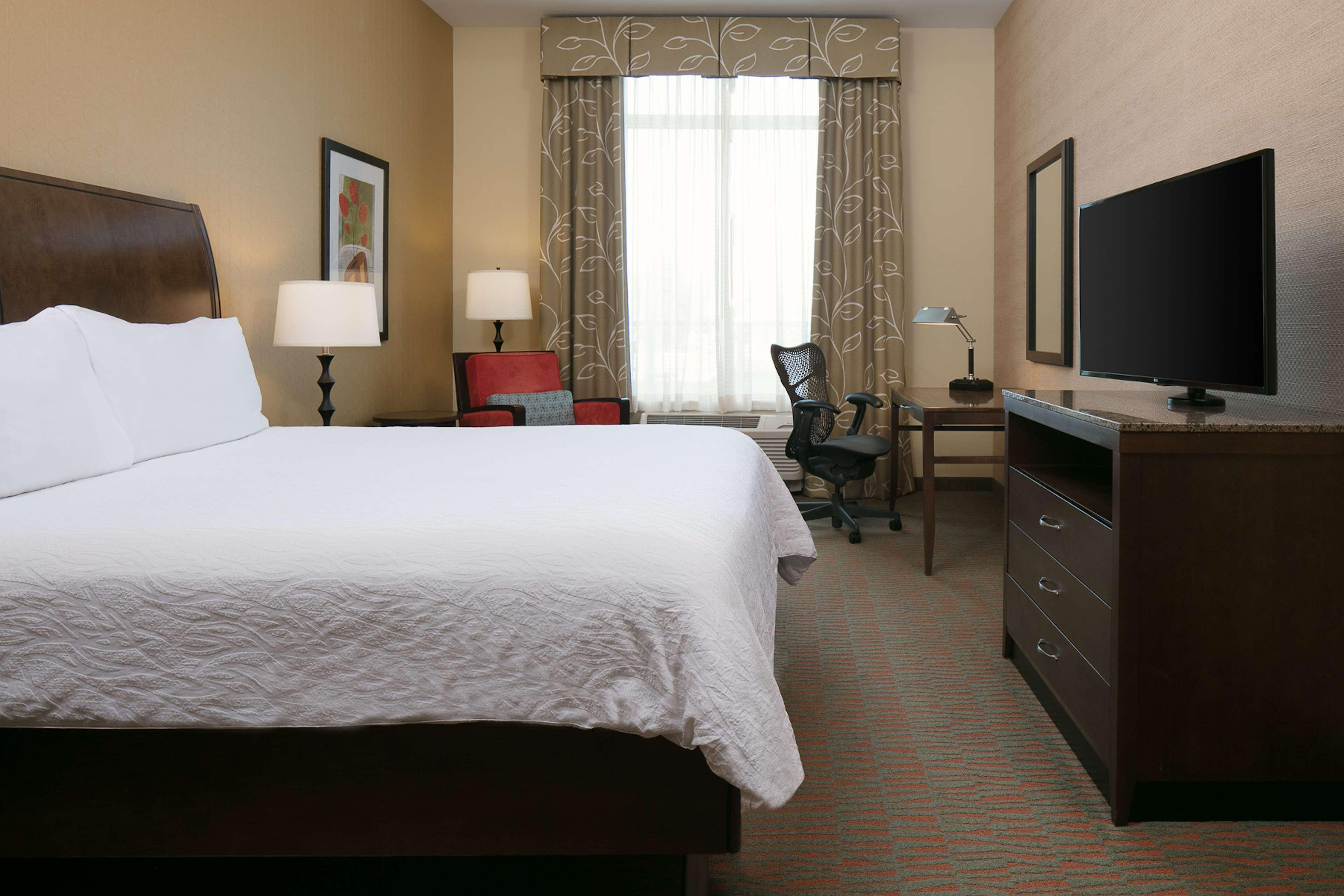 Hilton Garden Inn Manhattan Kansas Ngoại thất bức ảnh