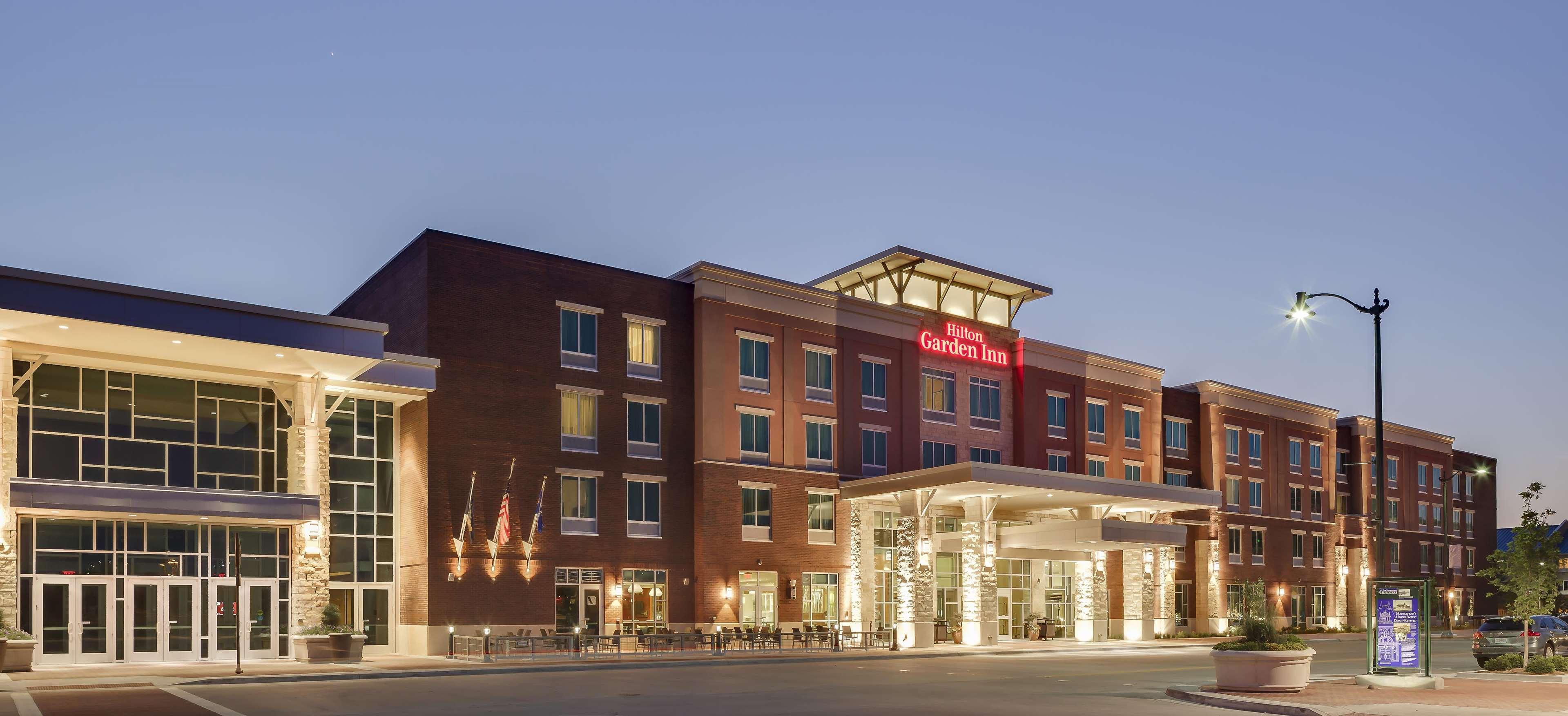 Hilton Garden Inn Manhattan Kansas Ngoại thất bức ảnh