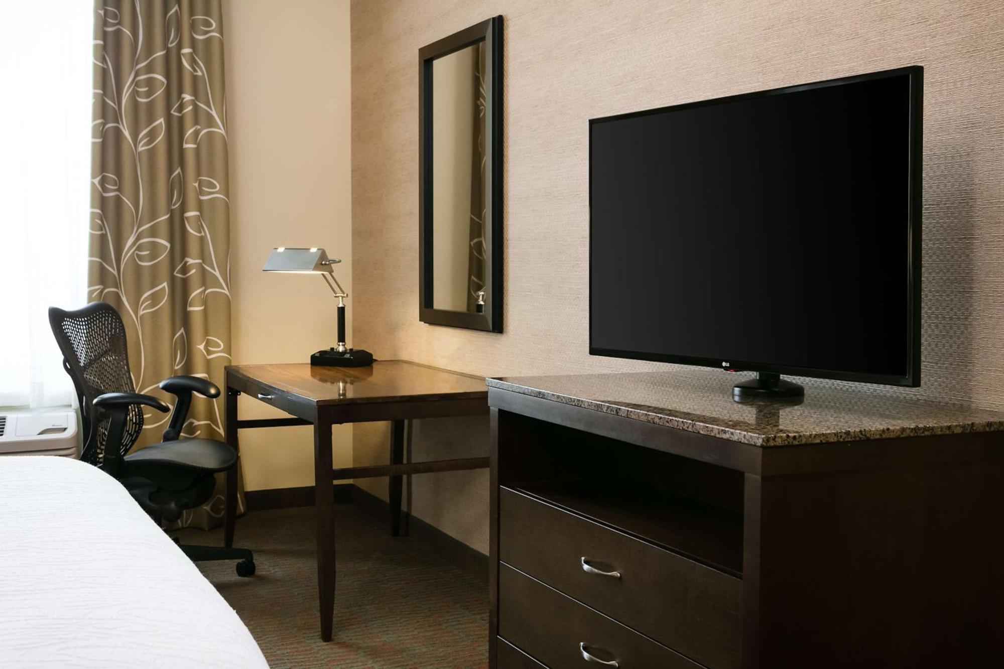 Hilton Garden Inn Manhattan Kansas Ngoại thất bức ảnh