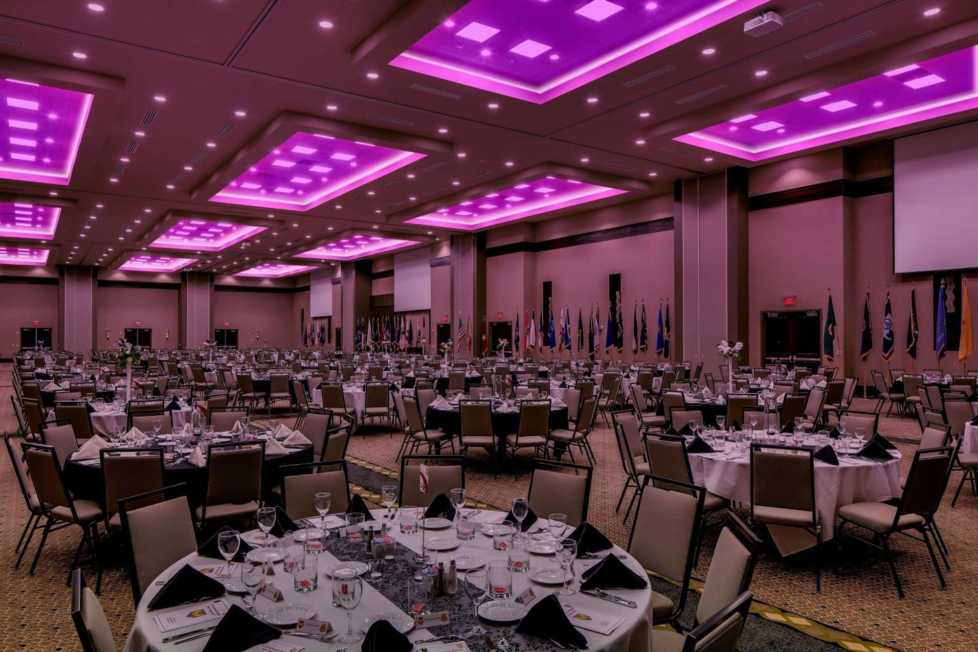 Hilton Garden Inn Manhattan Kansas Ngoại thất bức ảnh