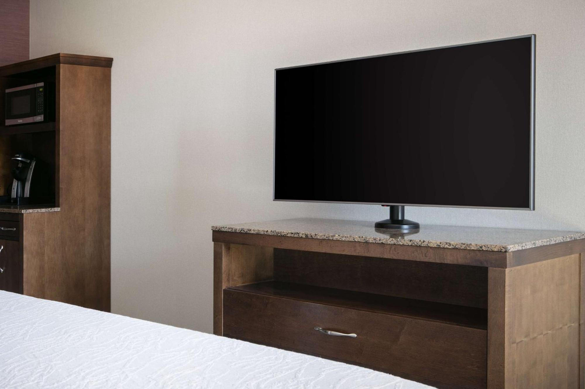 Hilton Garden Inn Manhattan Kansas Ngoại thất bức ảnh