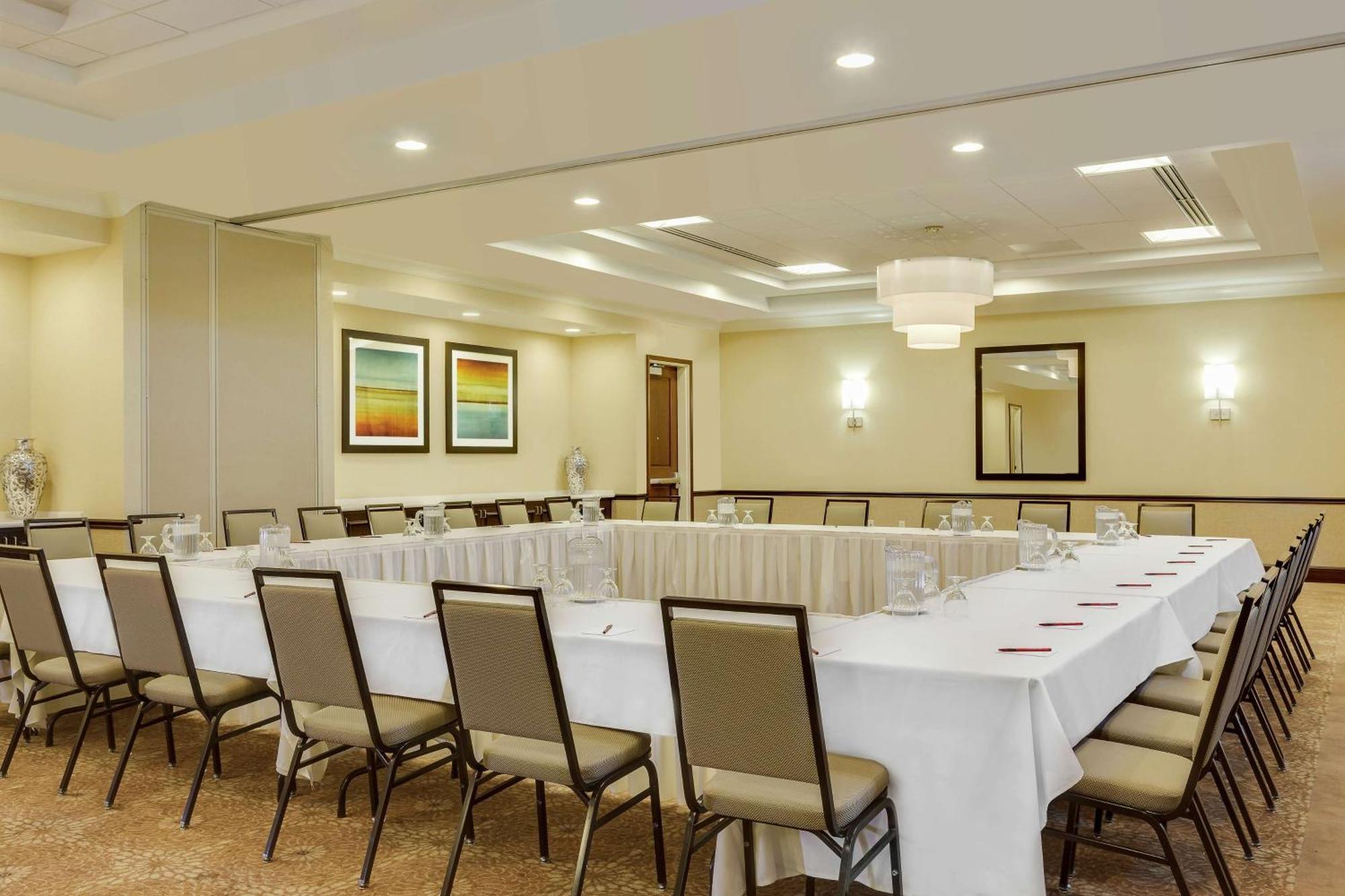 Hilton Garden Inn Manhattan Kansas Ngoại thất bức ảnh